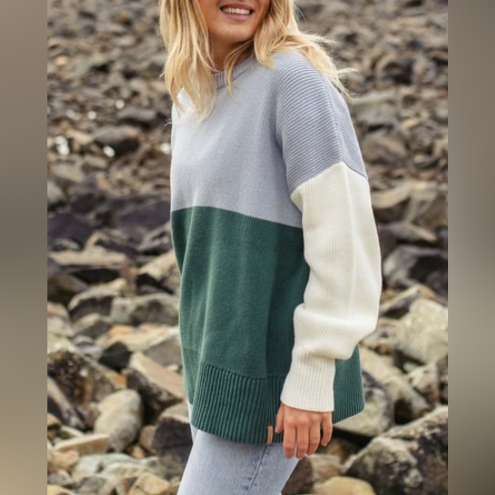 Oversized Passenger Sweater (Medium)
